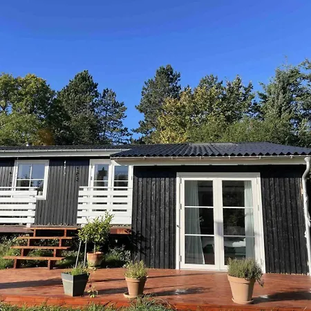 Charming With A Wonderful Orangery * 埃贝尔托夫特