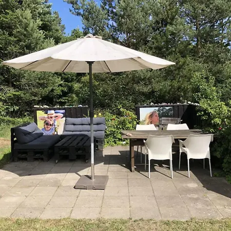 度假居 Charming With A Wonderful Orangery