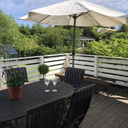 度假居 Charming With A Wonderful Orangery *